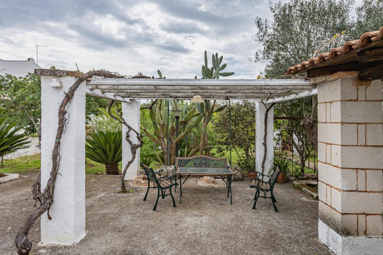 Trullo Saraceno By Rentbeat Villa ออสตูนี ภายนอก รูปภาพ