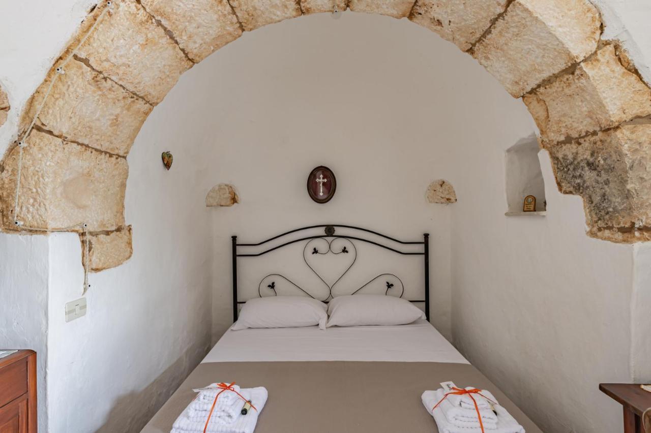 Trullo Saraceno By Rentbeat Villa ออสตูนี ภายนอก รูปภาพ