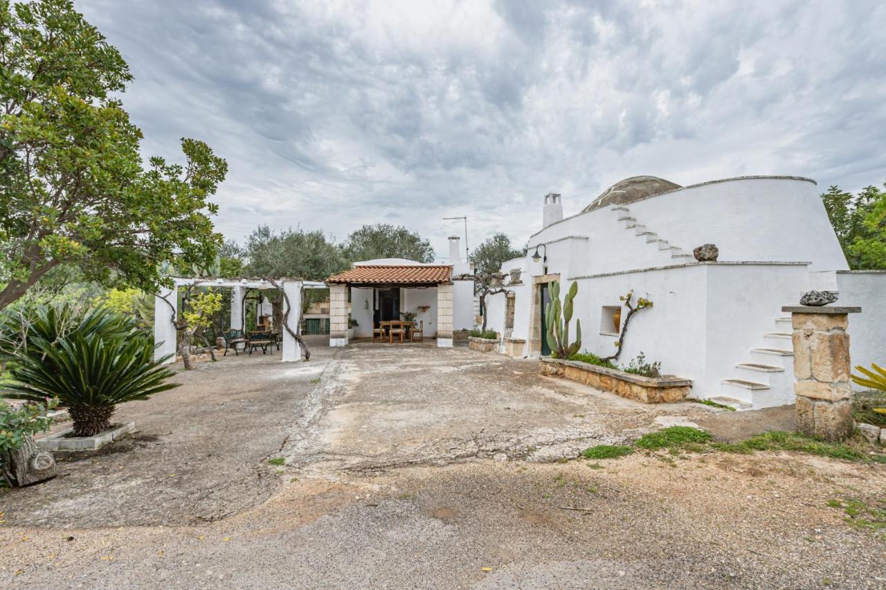 Trullo Saraceno By Rentbeat Villa ออสตูนี ภายนอก รูปภาพ